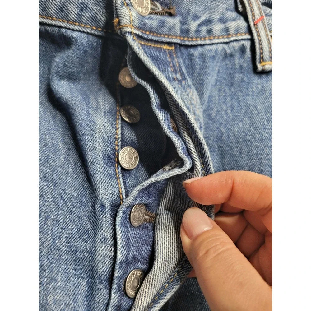 Levis 501 Jeans Mens 40x32 Blue Button Fly Denim Pants Straight Classic Workwear